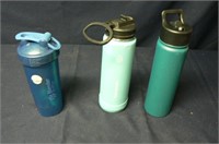 SET OF 3 WATER BOTTLES