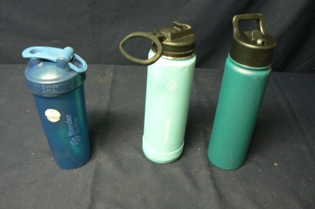 SET OF 3 WATER BOTTLES