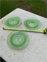 3- green depression plates