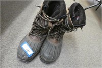 Size 10 men's Rocky boots