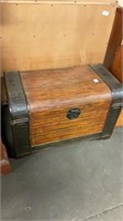 Storage Trunk with roll top design