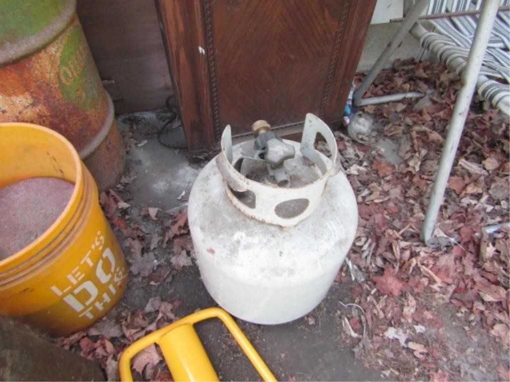 PROPANE TANK