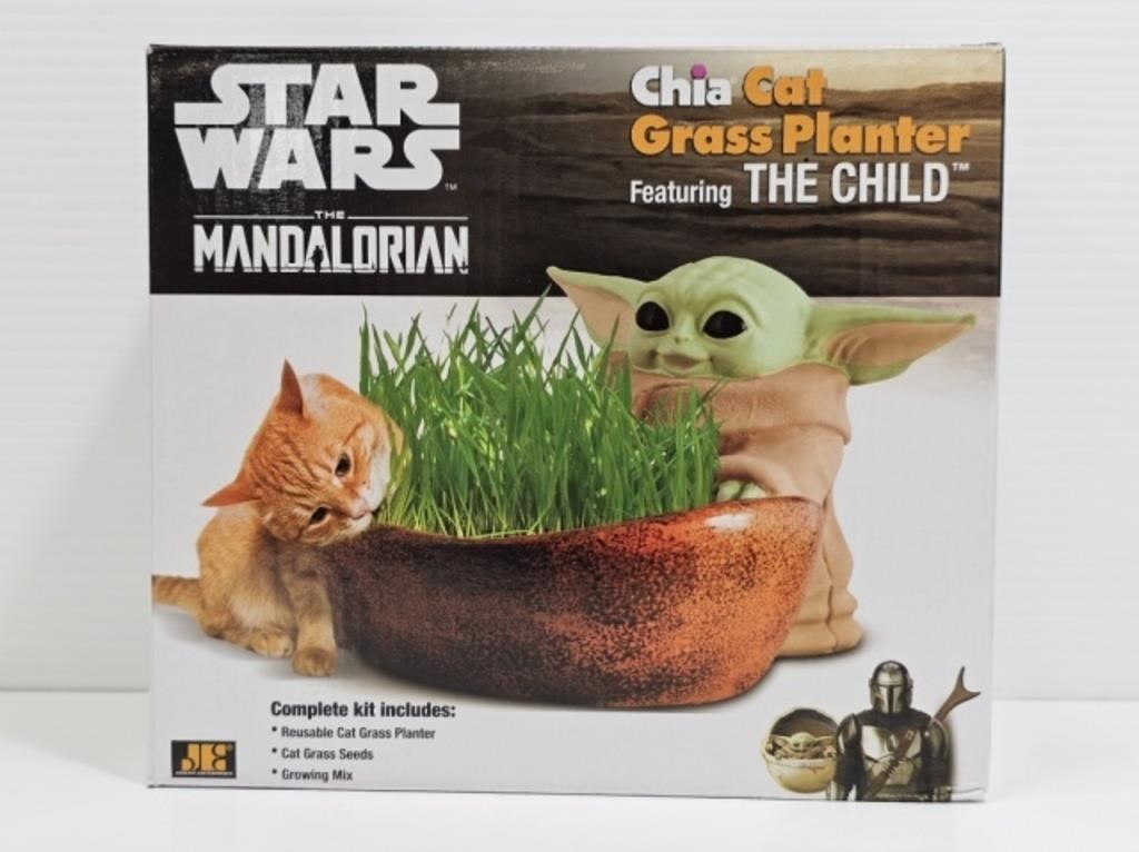 STAR WARS CHIA CAT GRASS PLANTER - NEW