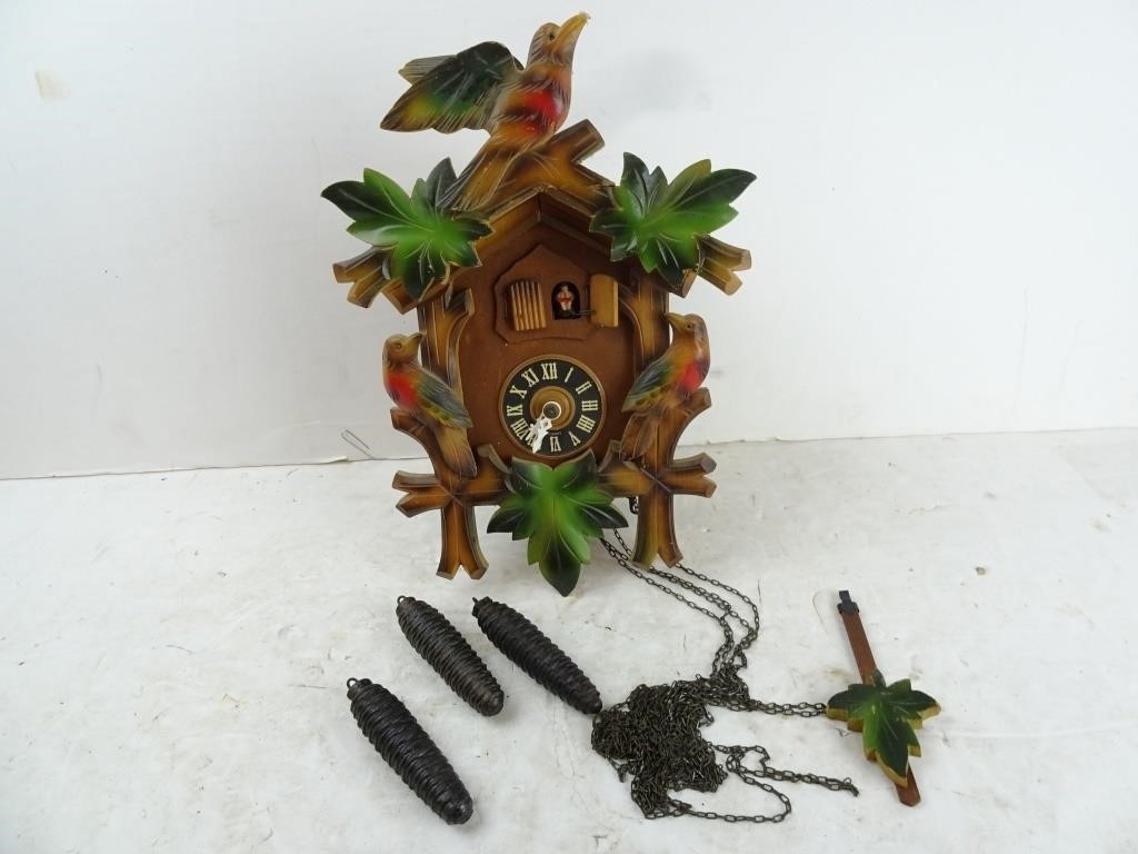 Vintage Gueissaz German Musical Cuckoo Clock - As