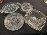 Vintage Pressed Glass Decorative Dishes (4)
