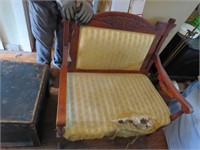 EARLY VICTORIAN SETTEE - NEEDS SOME TLC