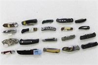 GROUPING: 20 KNIVES