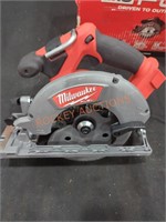 Milwaukee M18 6-1/2" Circular Saw