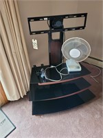 FLATSCREEN TV STAND & FAN