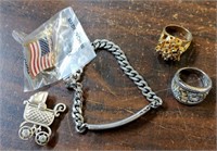 LOT: COSTUME JEWELRY RINGS, BABY CARRIAGE PIN +