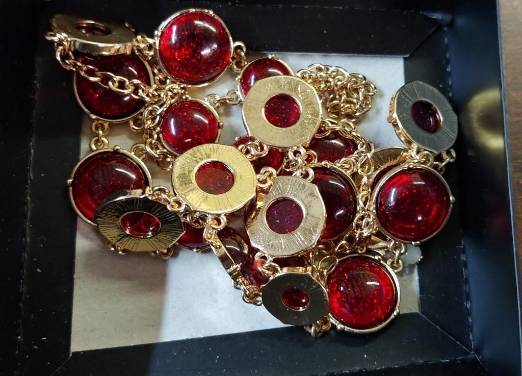 GOLD TONED RED STONE NECKLACE