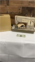 Portable Singer Sewing Machine