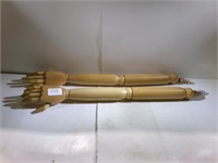 2 wooden arms