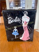 Vintage Barbie case and accessories