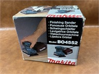 Makita Finishing Sander Model BO4552