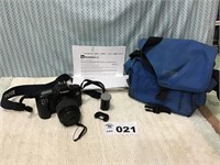 Canon EOS REBEL Camera w/ bag