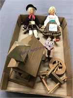 Schoolhouse music box, wood dolls, etc