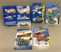 Group of unopened hot wheels