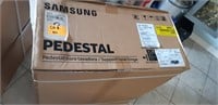 Samsung 27" Pedestal  washer or Dryer - New in Box