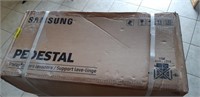 Samsung 27" Pedestal  washer or Dryer - New in box