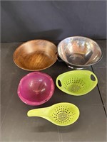 Wooden Serving Bowl and Strainers
