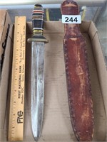 Vintage 14" Fixed Blade Knife w / scabbard
