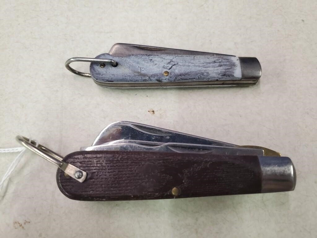(2) Klein Tools Folding Pocket Knives