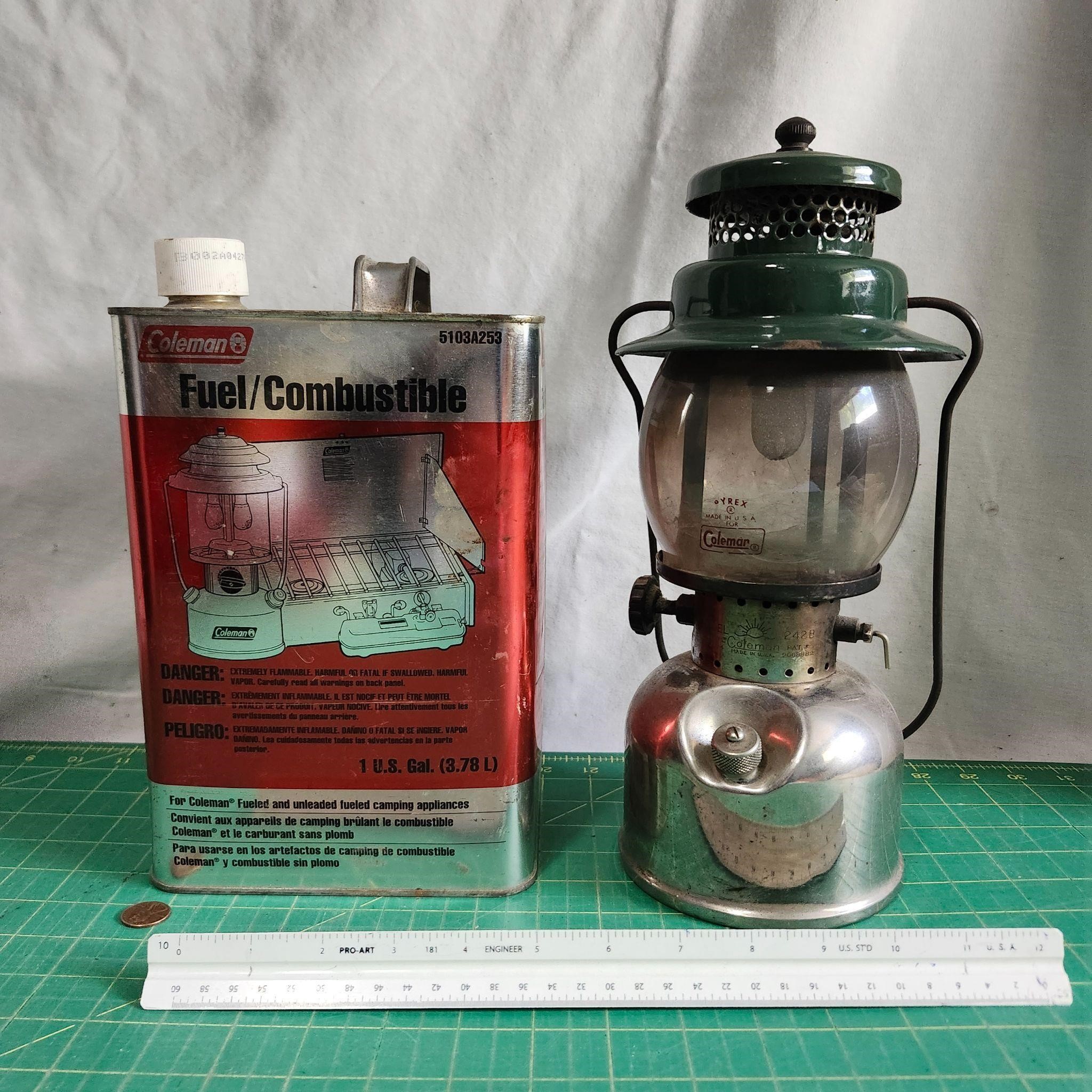 Working coleman lantern with fuel