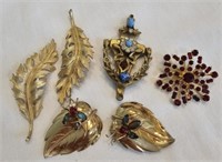 Lot of CORO Brooches