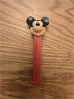 G) Pez, Mickey Mouse
