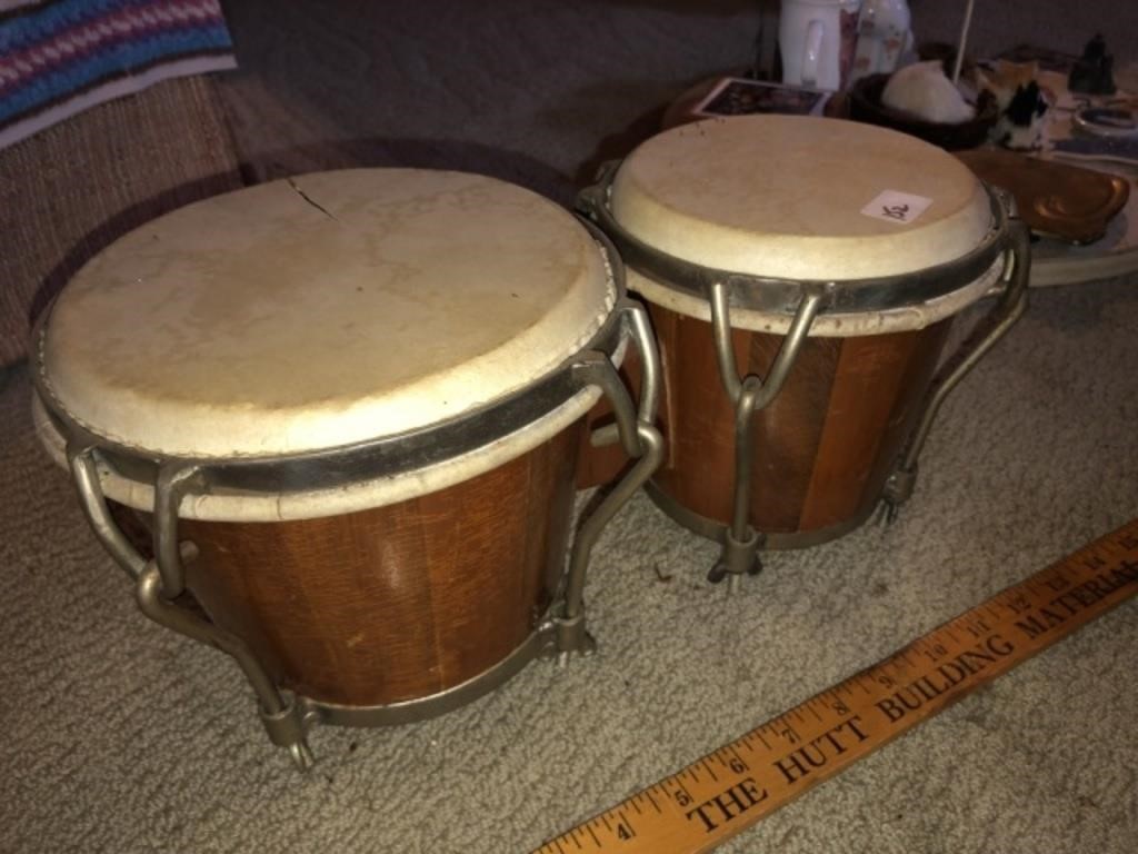 Vintage Bongo Drum (Crack in top as shown in pic)