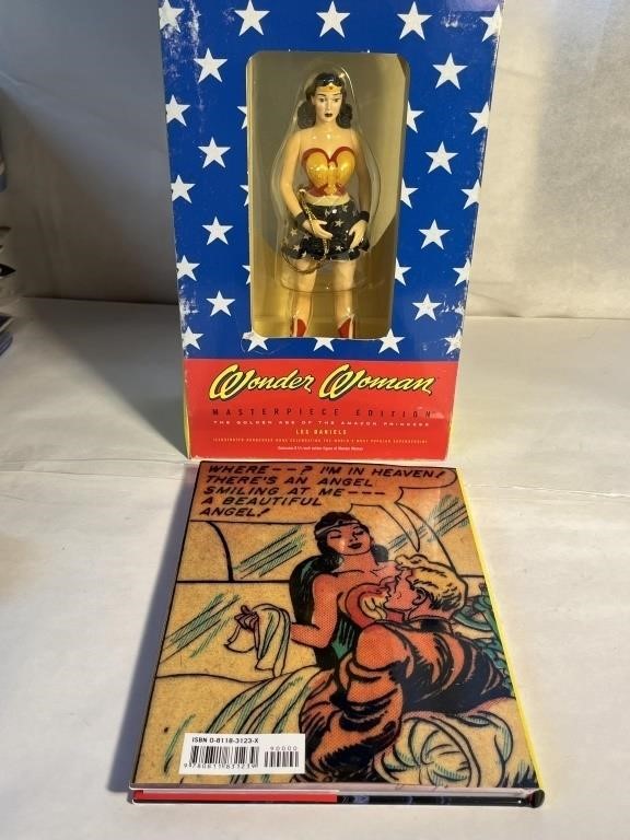 WONDER WOMAN MASTERPIECE EDITION FIGURE