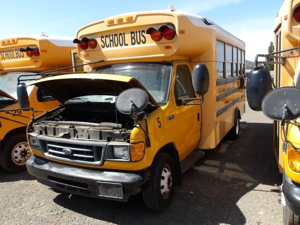 2005 Ford E450 School Bus