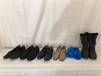 Assorted shoes