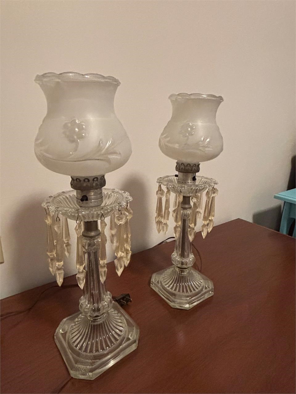 (2) Lamps w/ fringe