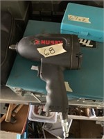 Husky  1/2' impact wrench 350 ft-lb  max 90 psi