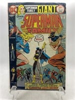 50¢ 1975 DC Giant Superman Family Comic