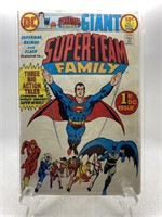50¢ 1975 DC Giant Super-Team Family Comic