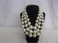Pearl Necklace (? Costume Jewelry)
