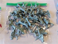 Vintage Green Toy Soldiers