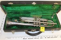 CG Conn Limited Trumpet in case