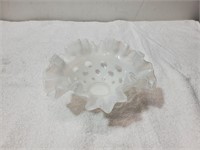 Fenton White Opalescent Coin Dot Ruffle Bowl