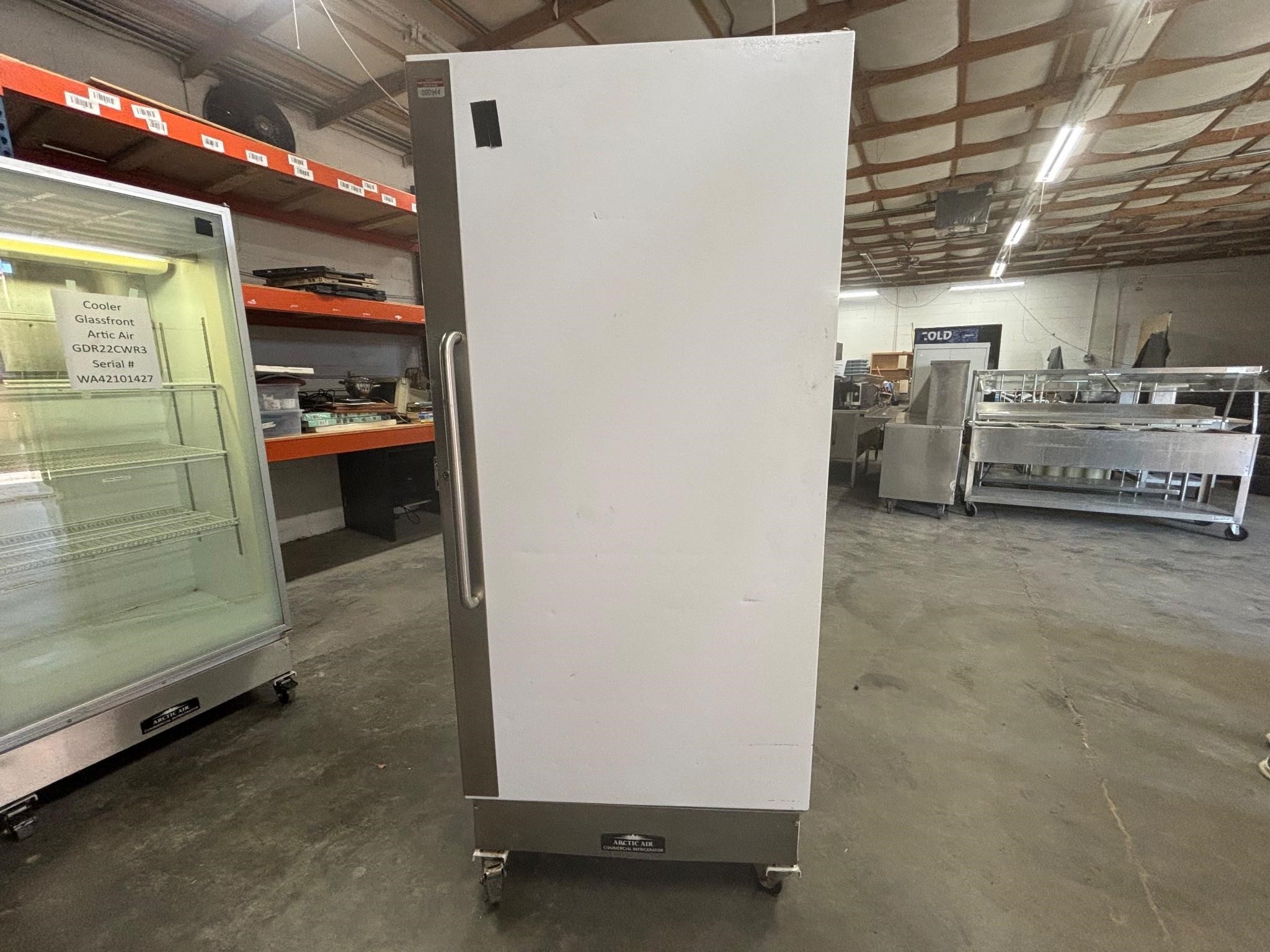 Artic Air Commercial Refrigerator 32” x 28” x 74”