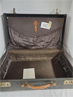 vintage suit case