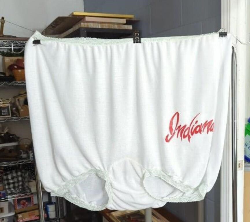 Super Large Indiana Decorative Underwear