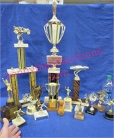 16 various trophies - vintage