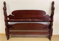 SOLID MAHOGANY DOUBLE BED W PINEAPPLE POST - CLEAN