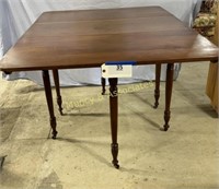 Walnut Double Drop Leaf Gate Leg Dining Table