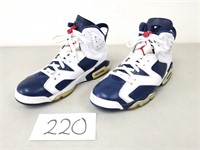 Men's Nike Air Jordan 6 Retro Shoes - Size 10.5