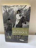 THE MIDDLEBURG MYSTIQUE, FIRST EDITION